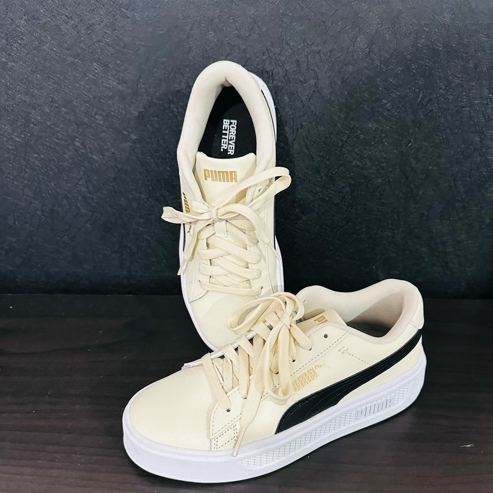 Women’s PUMA Smash V3 Platform Sneaker